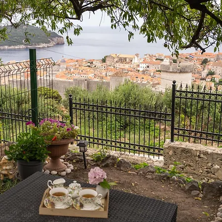 Maro * Dubrovnik
